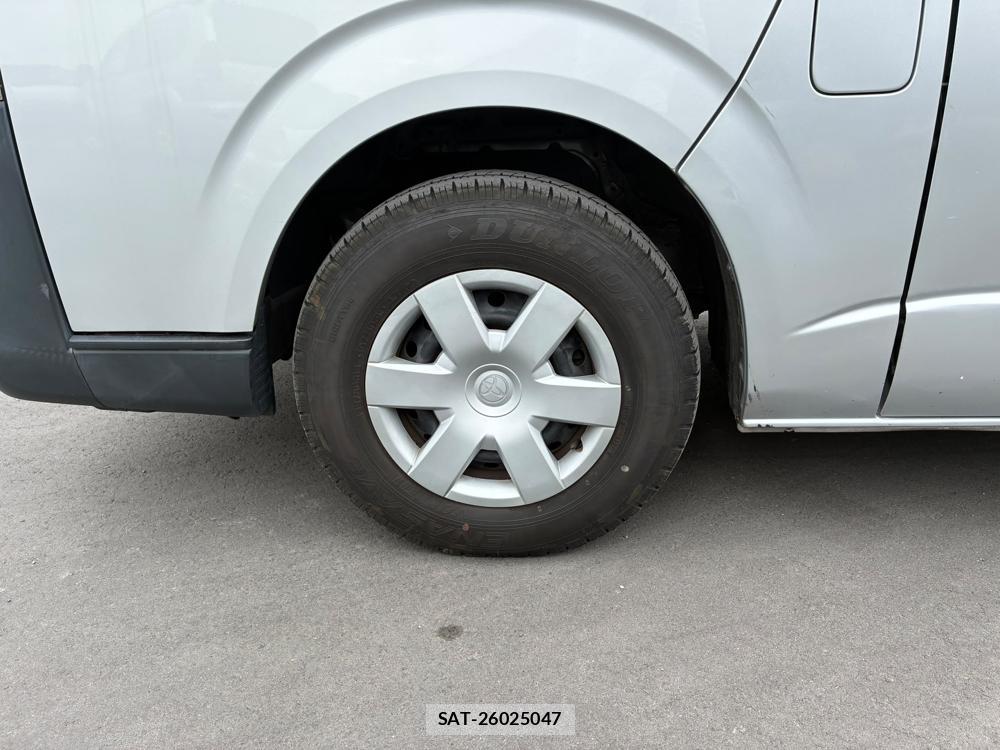 Toyota REGIUSACE VAN 2019-08 8313432-29