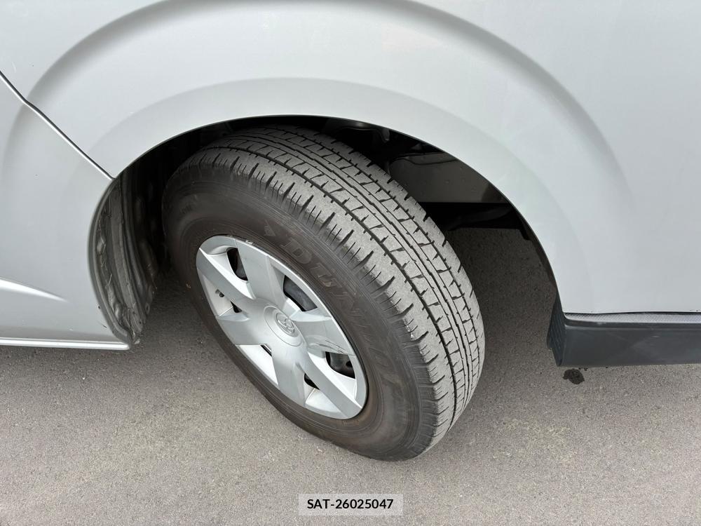 Toyota REGIUSACE VAN 2019-08 8313432-31
