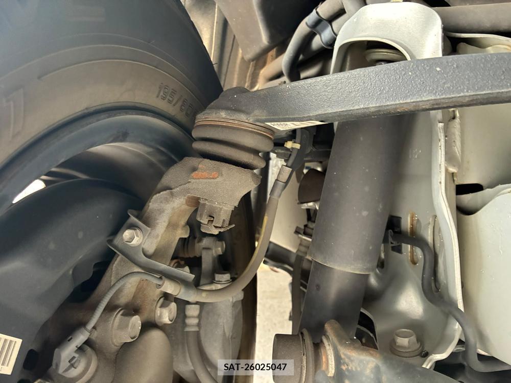 Toyota REGIUSACE VAN 2019-08 8313432-36