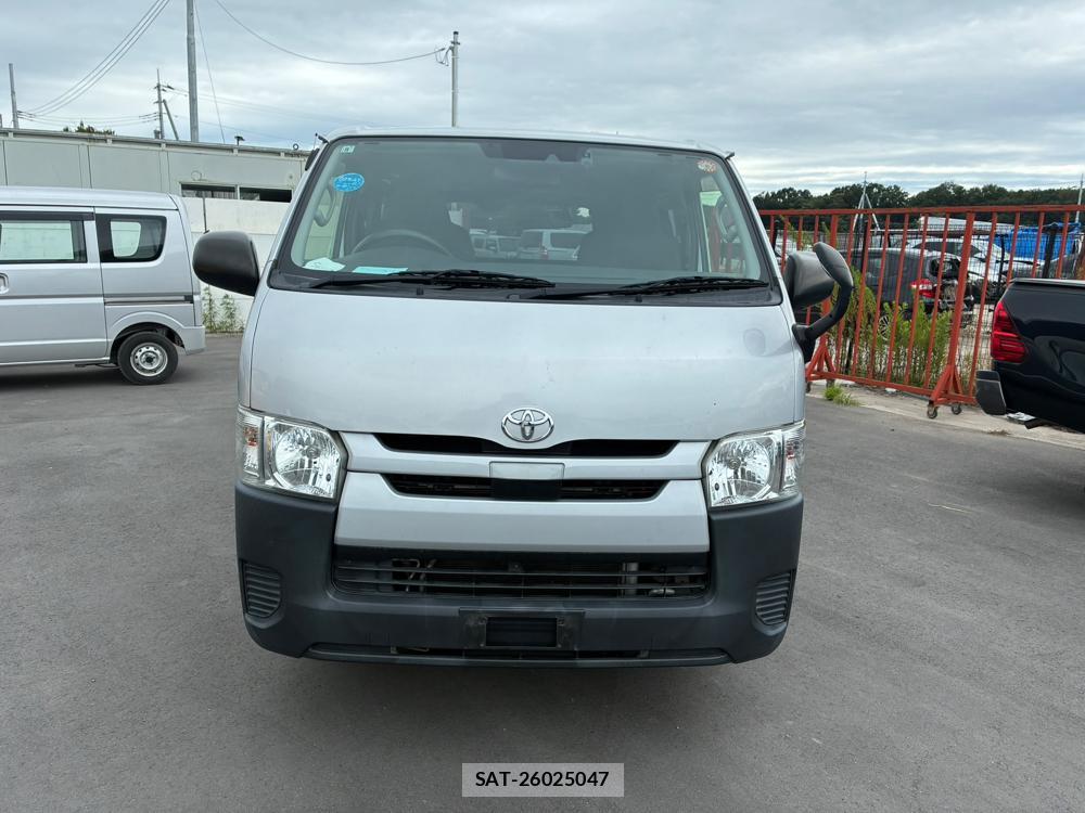 Toyota REGIUSACE VAN 2019-08 8313432-7