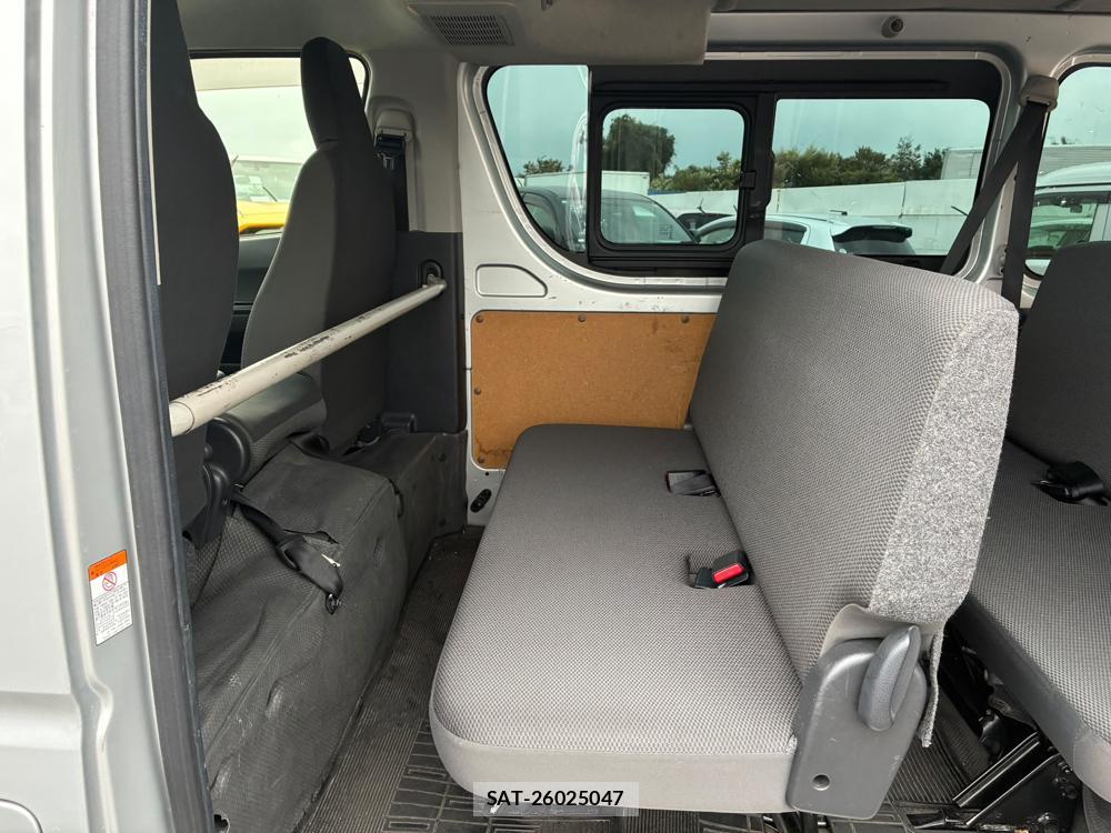 Toyota REGIUSACE VAN 2019-08 8313432-8