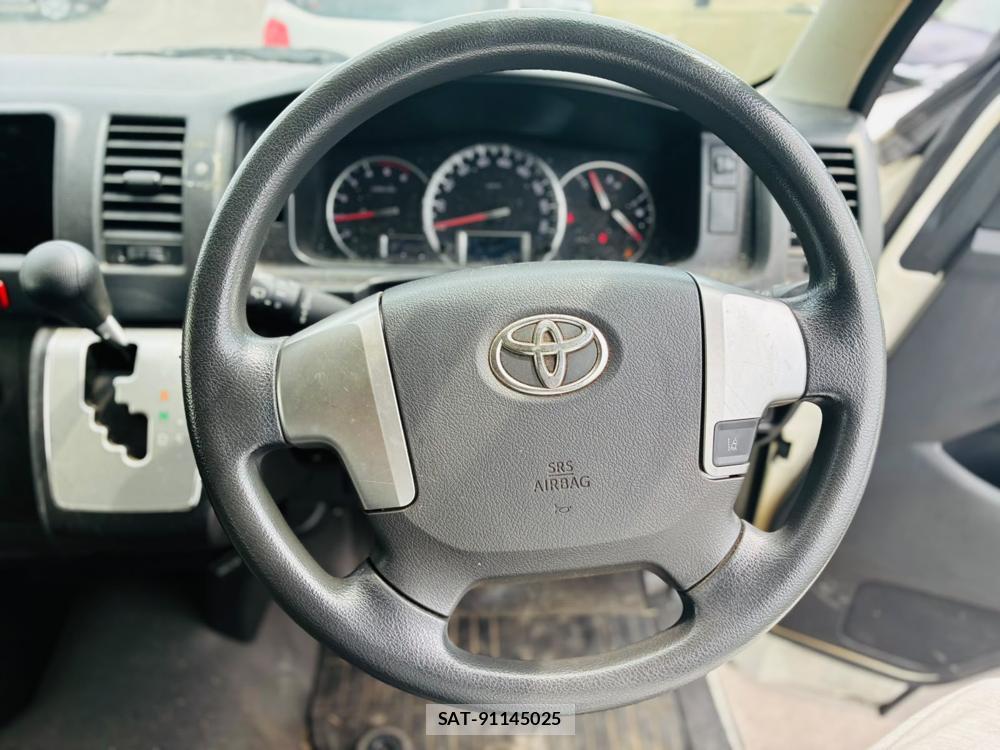 Toyota REGIUSACE VAN 2019-10 8468816-13