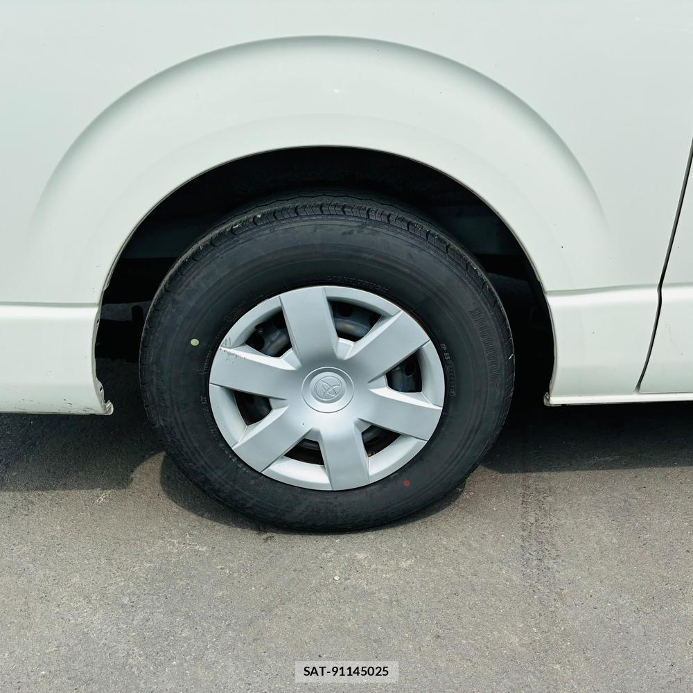 Toyota REGIUSACE VAN 2019-10 8468816-23