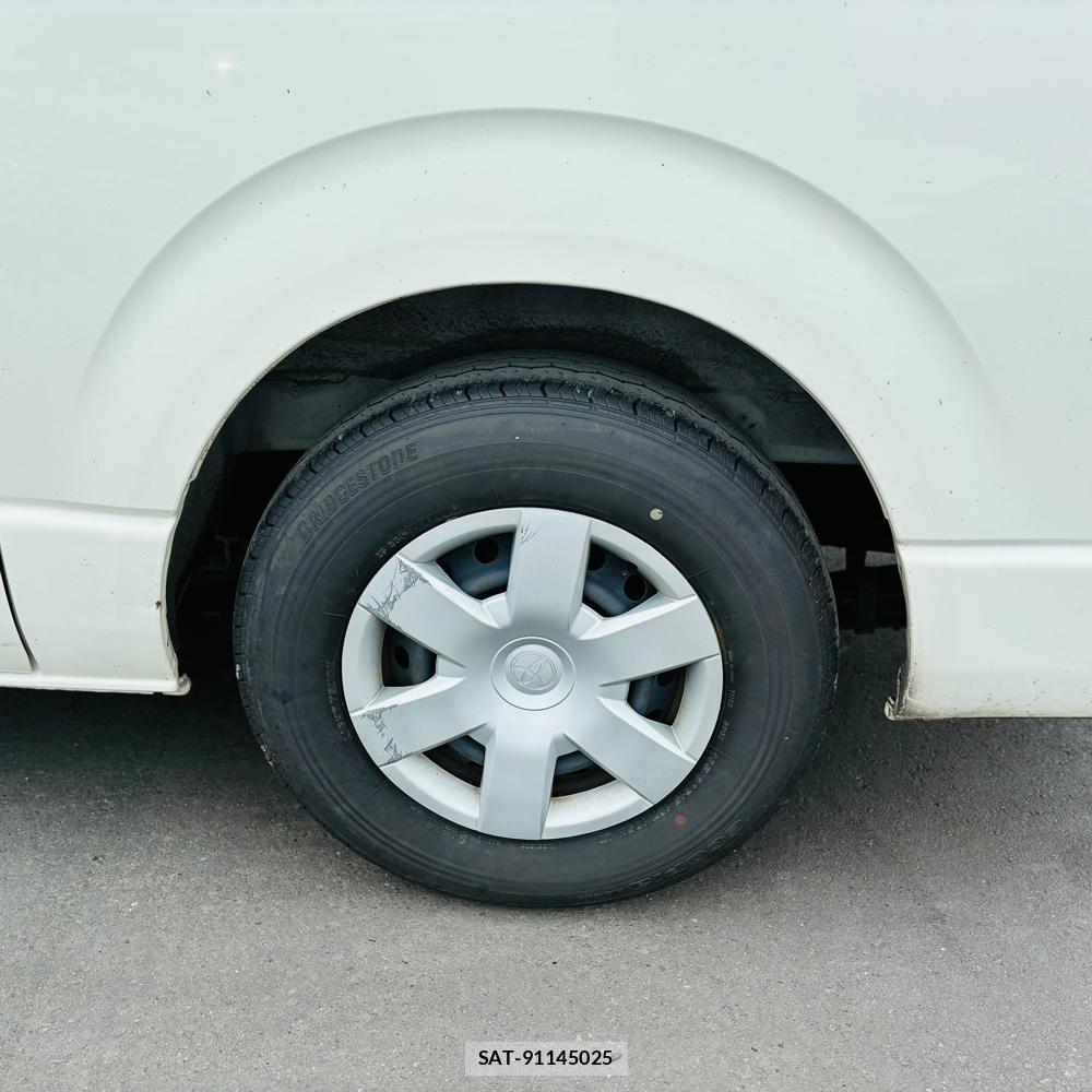 Toyota REGIUSACE VAN 2019-10 8468816-26