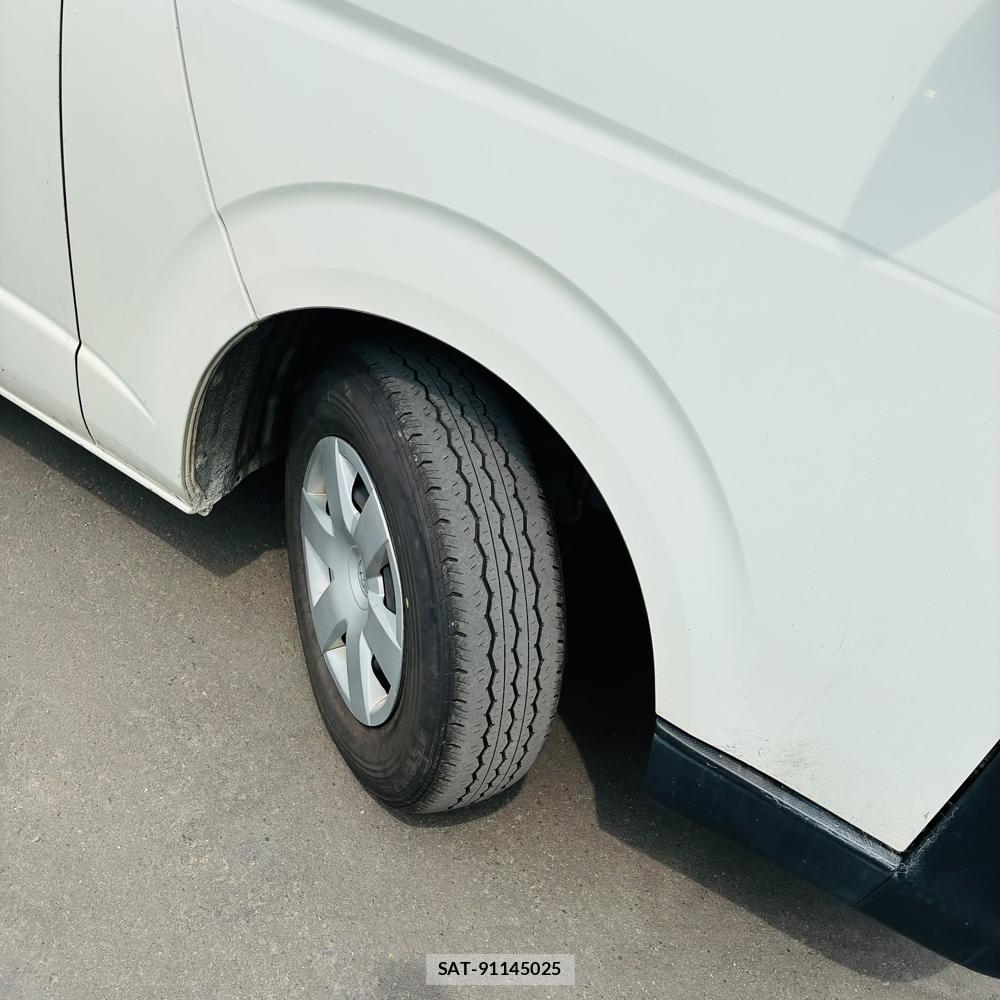 Toyota REGIUSACE VAN 2019-10 8468816-28