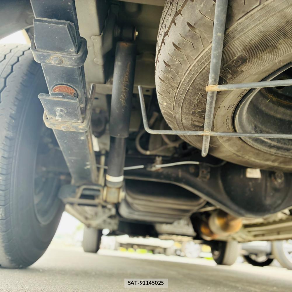 Toyota REGIUSACE VAN 2019-10 8468816-31
