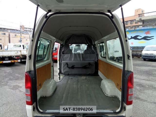 Toyota REGIUSACE VAN 2010-02 3935639-9