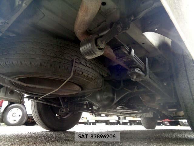 Toyota REGIUSACE VAN 2010-02 3935639-12