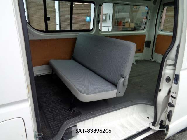 Toyota REGIUSACE VAN 2010-02 3935639-7