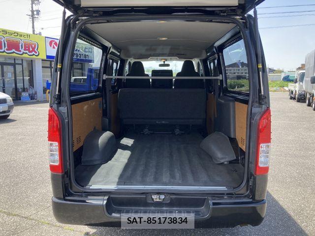 Toyota REGIUSACE VAN 2019-01 6816880-11