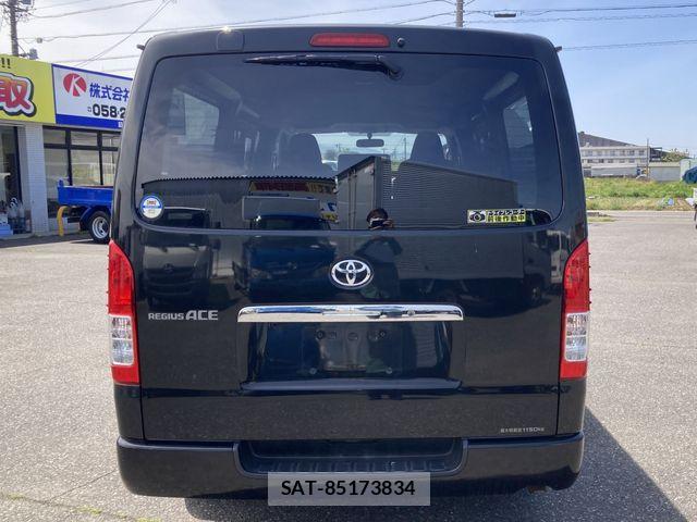 Toyota REGIUSACE VAN 2019-01 6816880-21