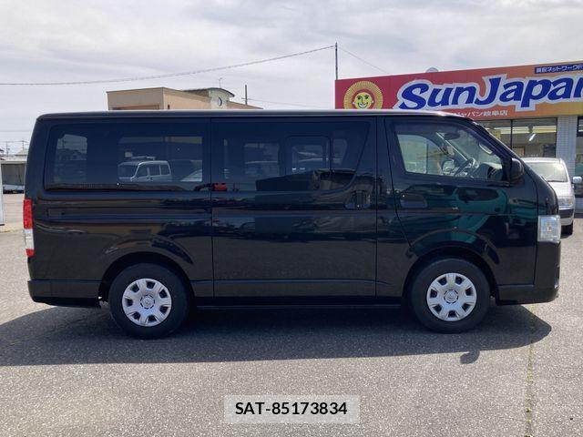 Toyota REGIUSACE VAN 2019-01 6816880-5