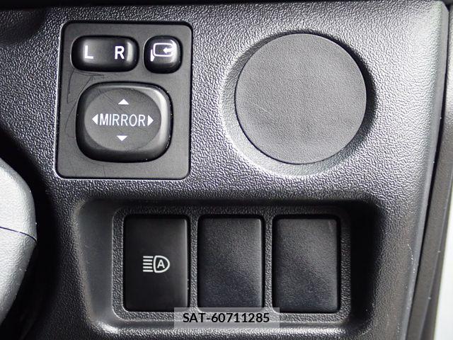 Toyota REGIUSACE VAN 2019-11 7252118-11