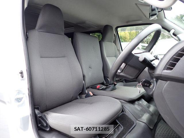 Toyota REGIUSACE VAN 2019-11 7252118-15
