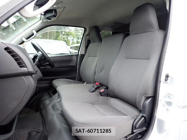 Toyota REGIUSACE VAN 2019-11 7252118-18