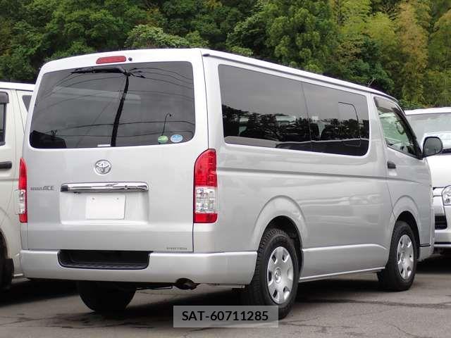 Toyota REGIUSACE VAN 2019-11 7252118-1