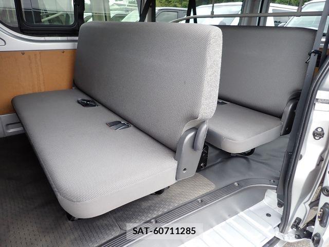 Toyota REGIUSACE VAN 2019-11 7252118-21