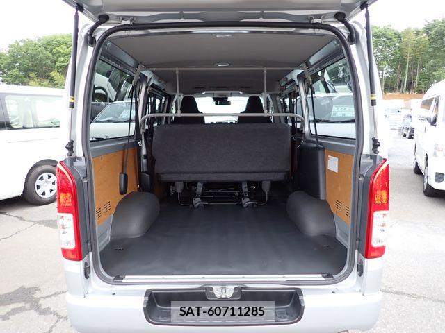 Toyota REGIUSACE VAN 2019-11 7252118-5