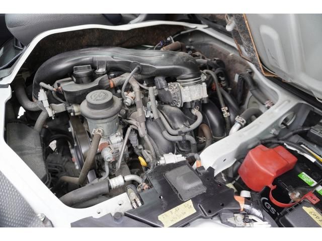 Toyota REGIUSACE VAN 2019-09 8060619-13