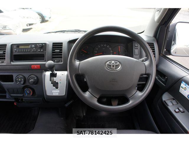 Toyota REGIUSACE VAN 2017-01 533899-10