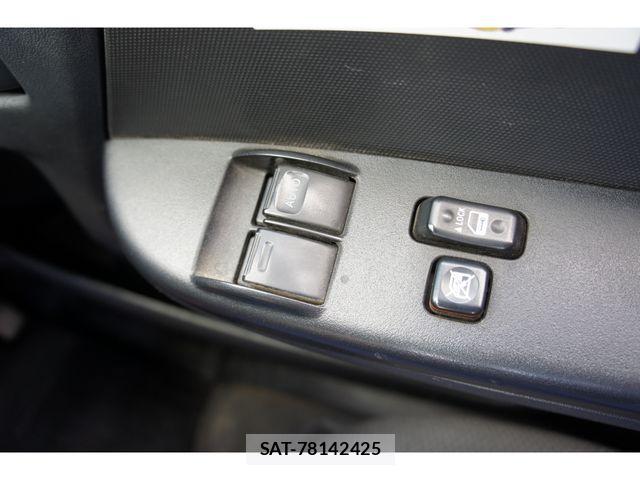 Toyota REGIUSACE VAN 2017-01 533899-12