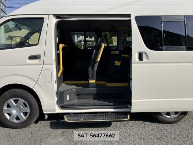 Toyota REGIUSACE VAN 2012-09 924177-7