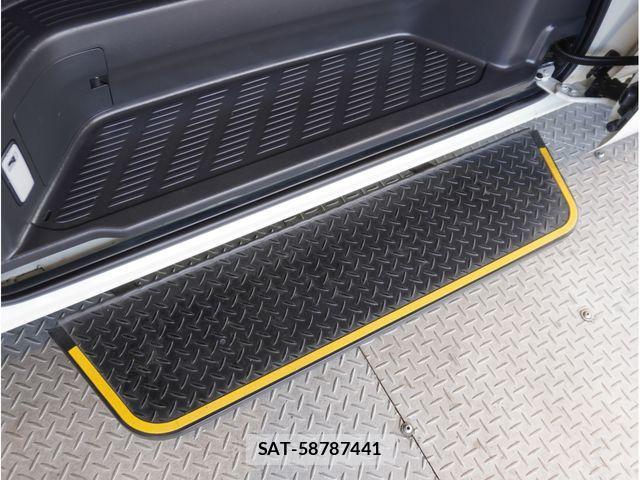 Toyota REGIUSACE VAN 2019-09 4600510-16