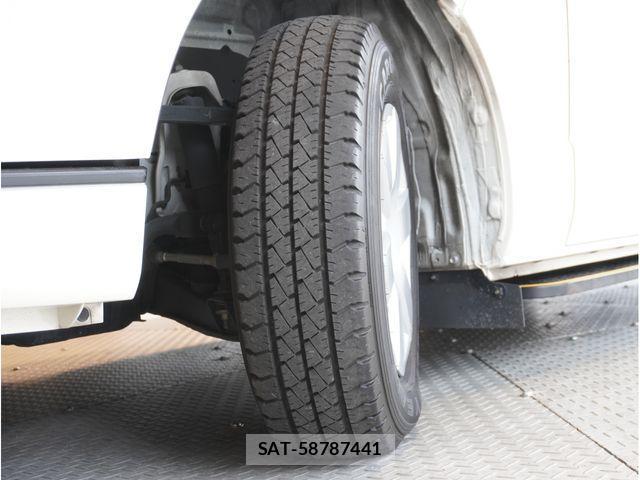 Toyota REGIUSACE VAN 2019-09 4600510-26