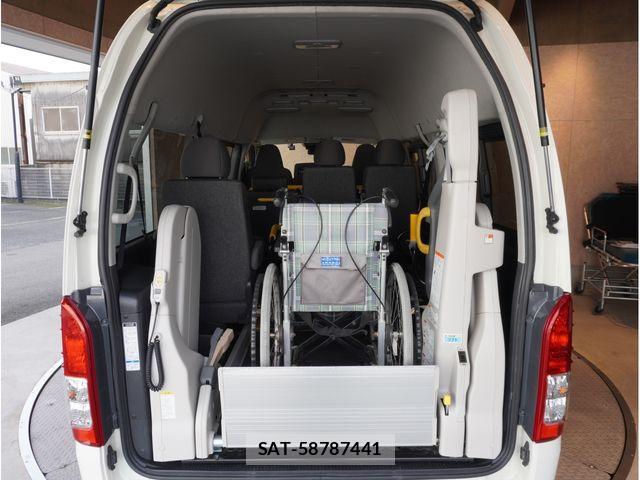 Toyota REGIUSACE VAN 2019-09 4600510-6
