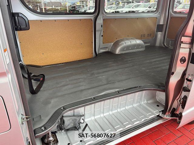 Toyota REGIUSACE VAN 2018-11 4600518-9
