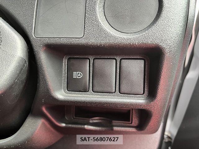 Toyota REGIUSACE VAN 2018-11 4600518-10