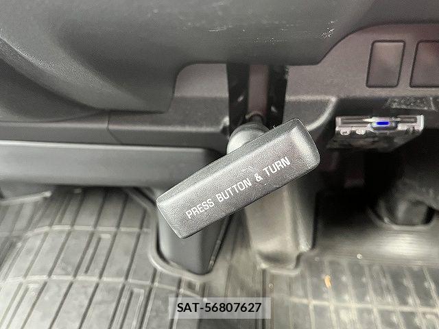 Toyota REGIUSACE VAN 2018-11 4600518-21