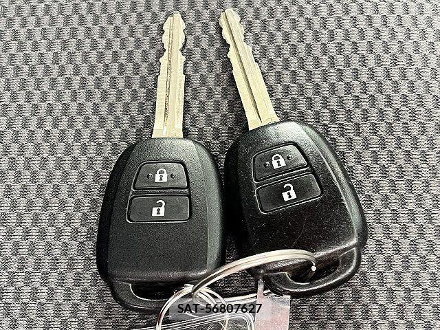 Toyota REGIUSACE VAN 2018-11 4600518-25