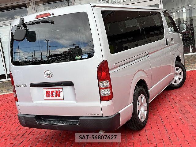Toyota REGIUSACE VAN 2018-11 4600518-2