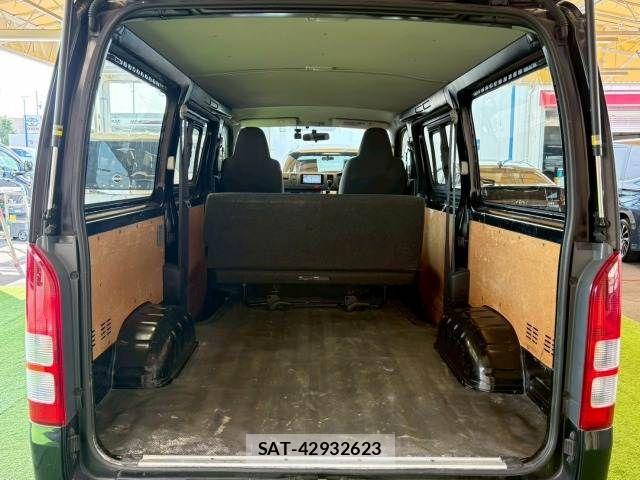 Toyota REGIUSACE VAN 2016-07 7359577-11