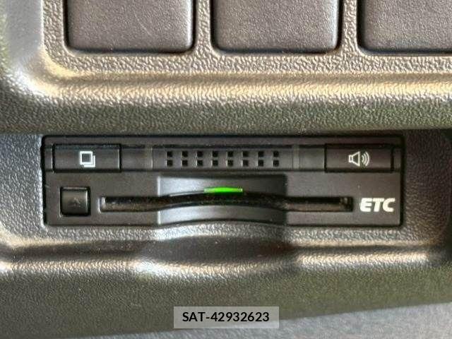 Toyota REGIUSACE VAN 2016-07 7359577-8