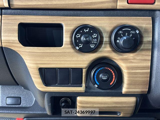 Toyota REGIUSACE VAN 2016-04 7457275-18
