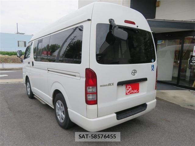 Toyota REGIUSACE VAN 2013-06 7788717-4