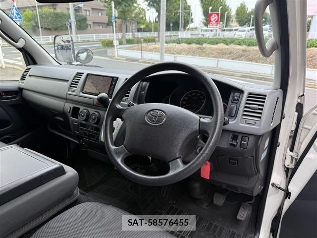 Toyota REGIUSACE VAN 2013-06 7788717-6