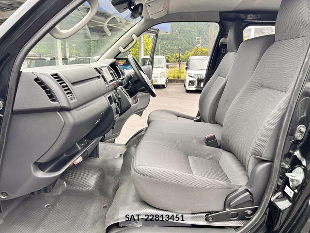 Toyota REGIUSACE VAN 2018-01 7879134-14