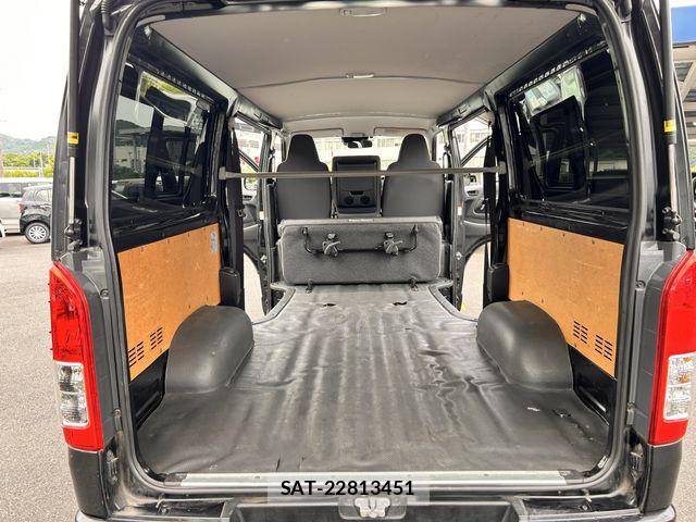 Toyota REGIUSACE VAN 2018-01 7879134-17