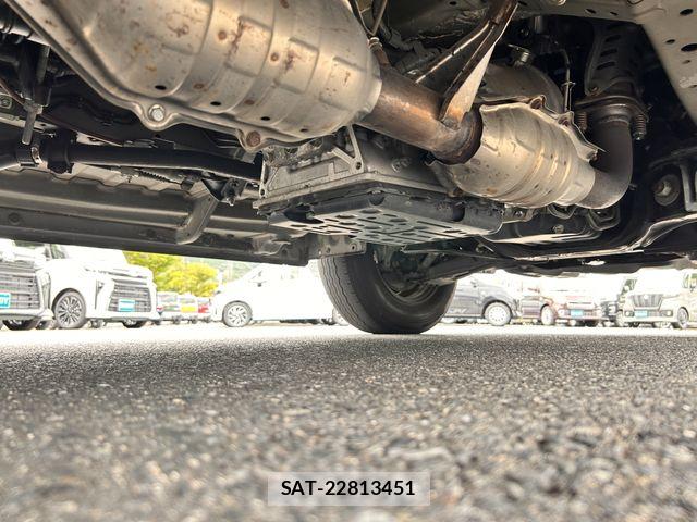 Toyota REGIUSACE VAN 2018-01 7879134-20