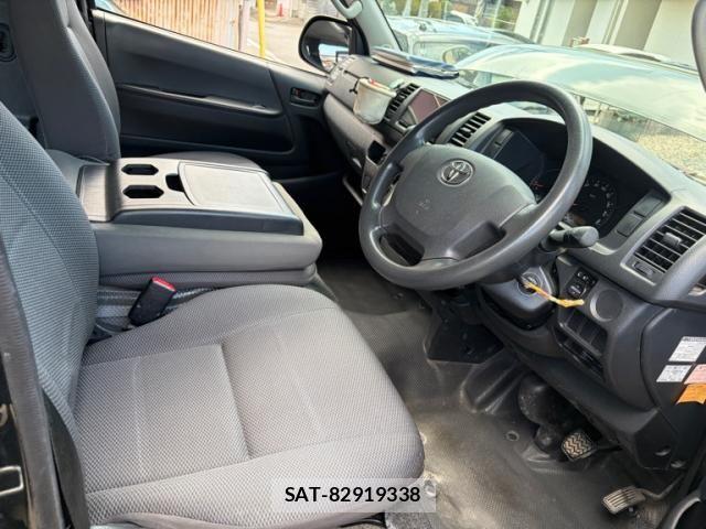 Toyota REGIUSACE VAN 2017-05 8337633-9