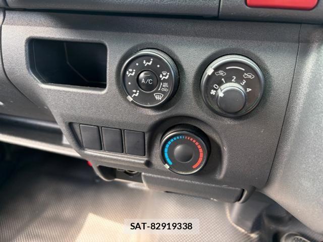 Toyota REGIUSACE VAN 2017-05 8337633-12