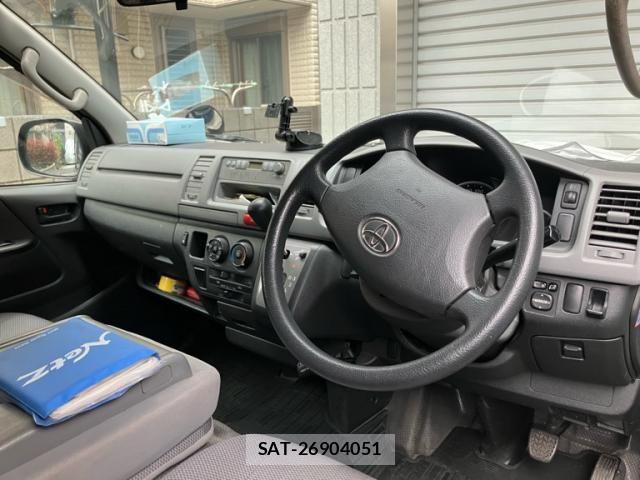 Toyota REGIUSACE VAN 2009-09 8372118-10