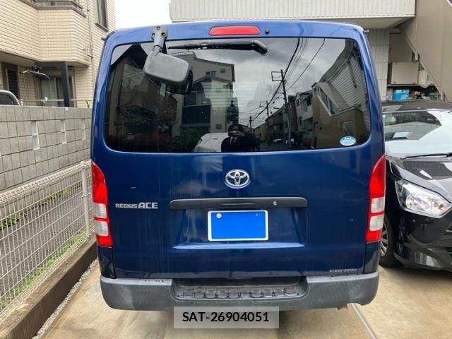 Toyota REGIUSACE VAN 2009-09 8372118-2