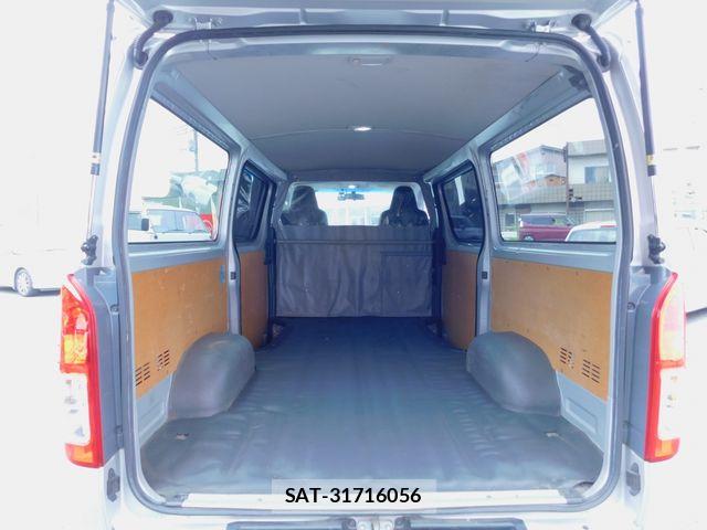 Toyota REGIUSACE VAN 2016-04 8661262-8
