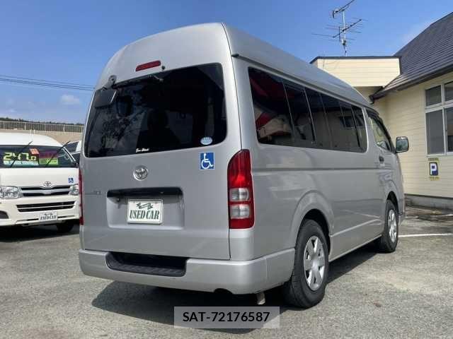 Toyota REGIUSACE VAN 2013-03 8831296-11
