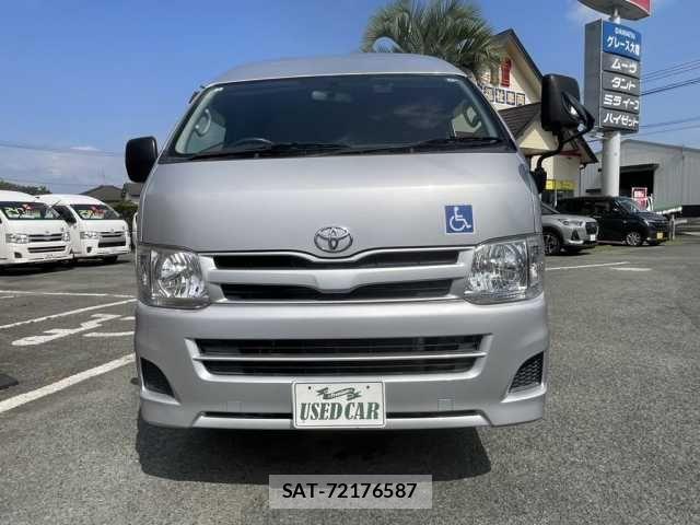 Toyota REGIUSACE VAN 2013-03 8831296-13