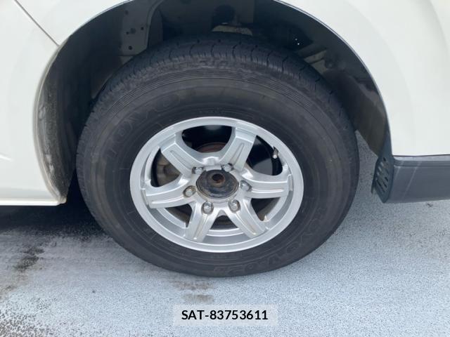 Toyota REGIUSACE VAN 2006-03 8831298-5